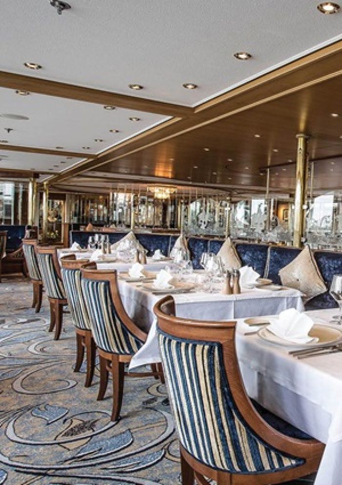 Restaurants, Bars & Cafés on MS Esprit